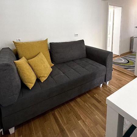 B Home Apartment For Rent Saraybosna Dış mekan fotoğraf