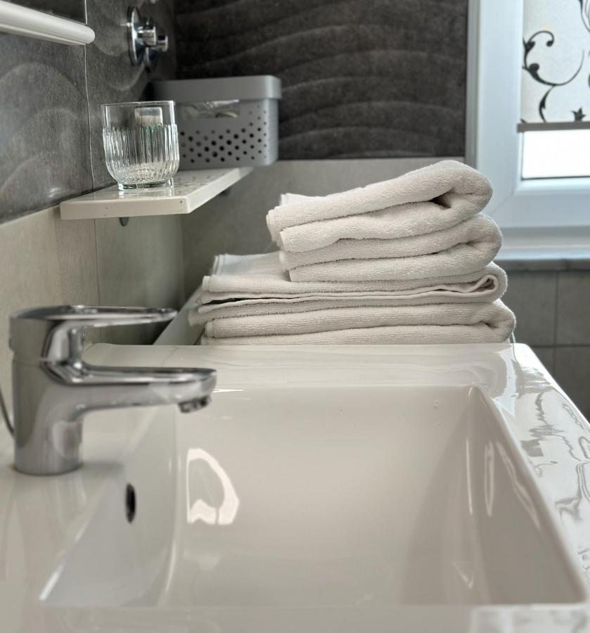 B Home Apartment For Rent Saraybosna Dış mekan fotoğraf