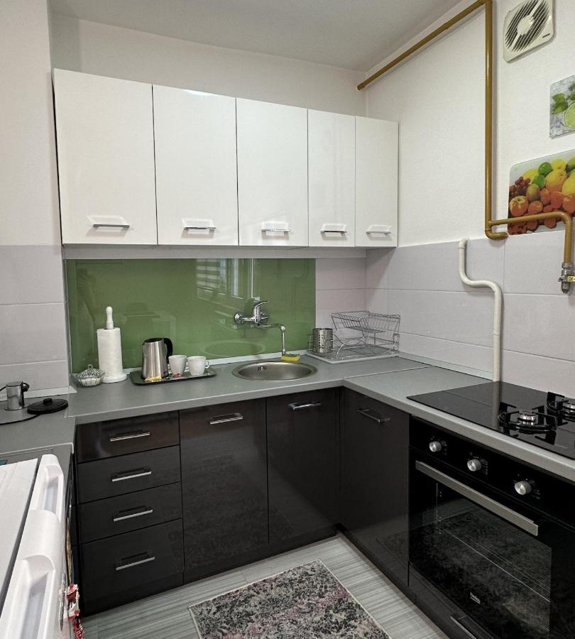 B Home Apartment For Rent Saraybosna Dış mekan fotoğraf