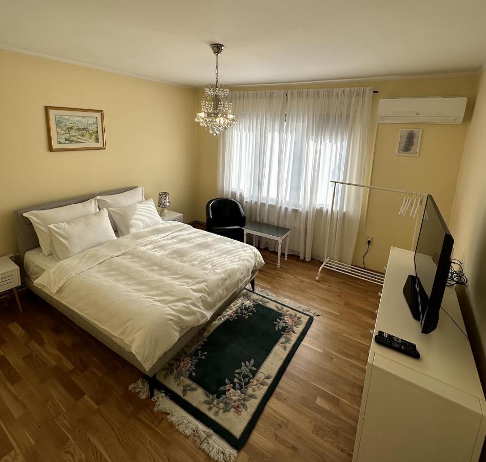 B Home Apartment For Rent Saraybosna Dış mekan fotoğraf